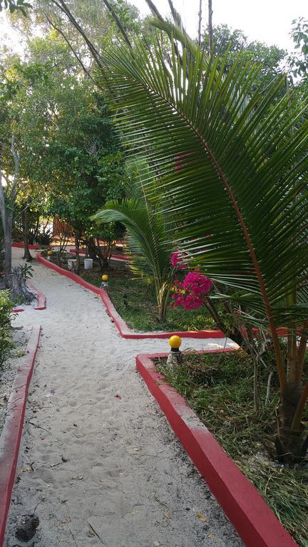 Zanzibar Rock Hotel Exterior foto